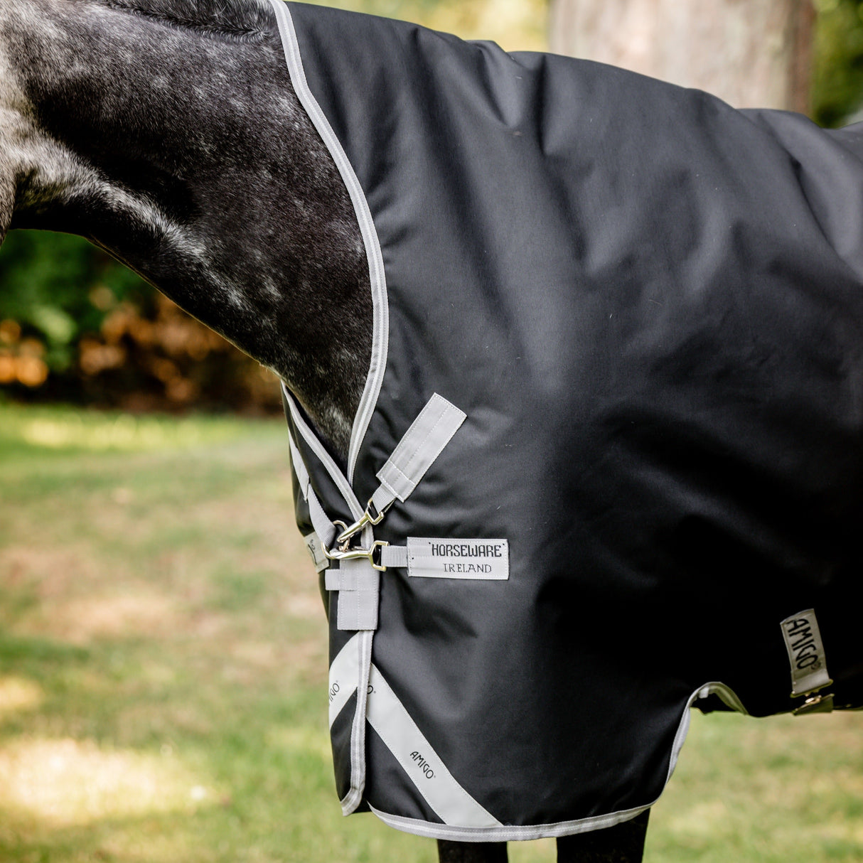 Horseware Ireland Amigo Bravo 12 Wug 0g Lite Turnout Rug #colour_black-titanium-grey-silver