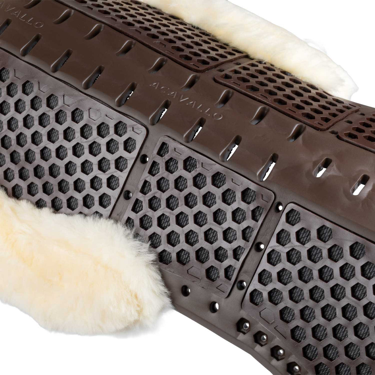 Acavallo® Piuma Aero Balance gel pad in EVA and cut-out sheepskin. Practical, lightweight, and functional.