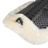 Acavallo® Piuma Aero Balance gel pad in EVA and cut-out sheepskin. Practical, lightweight, and functional.