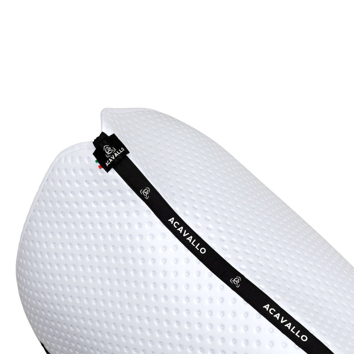 Sublime dotted dressage saddle pad in technical fabric