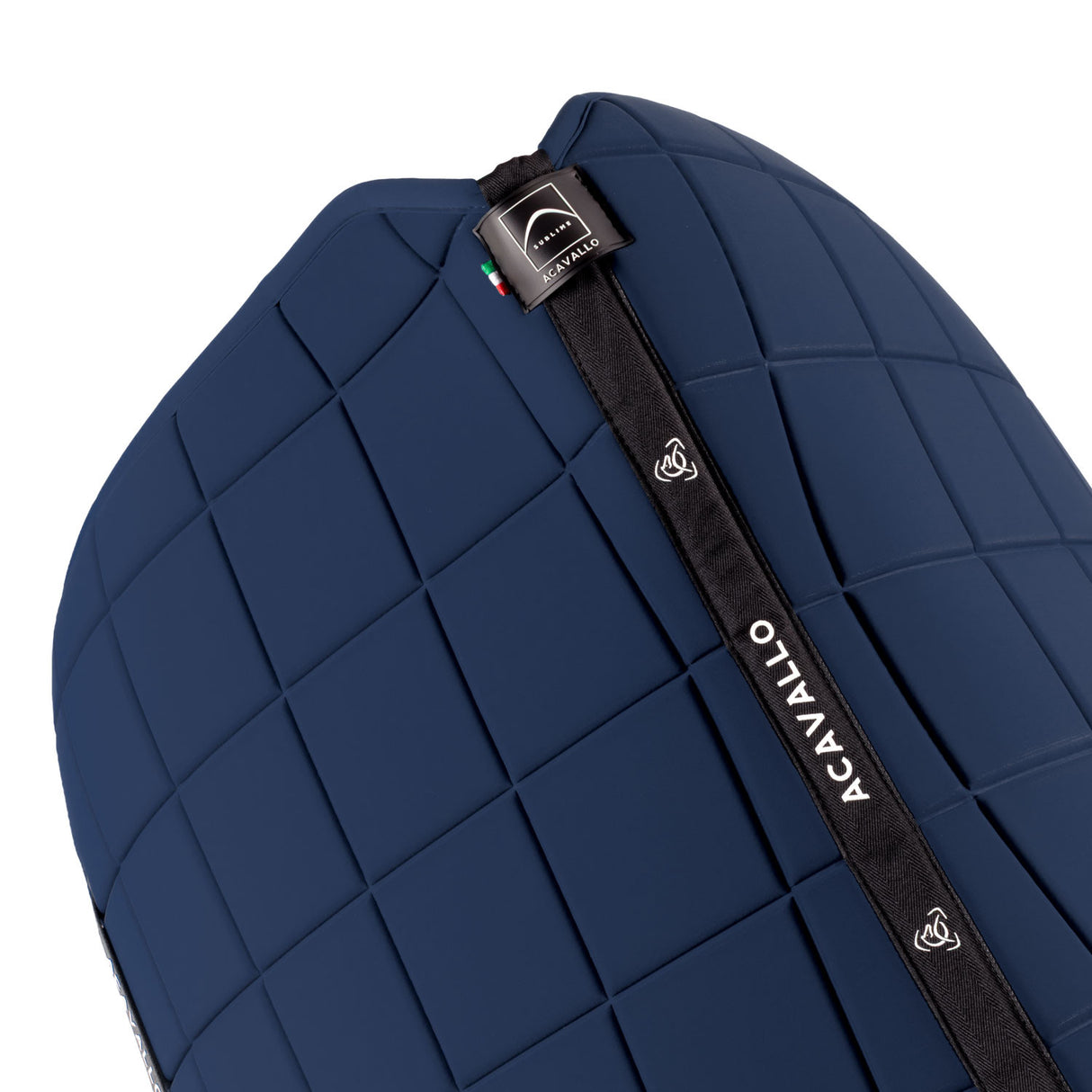 Sublime square dressage saddle pad in technical fabric