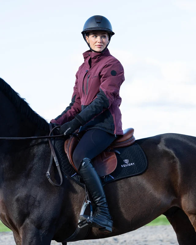#colour_burgundy-black