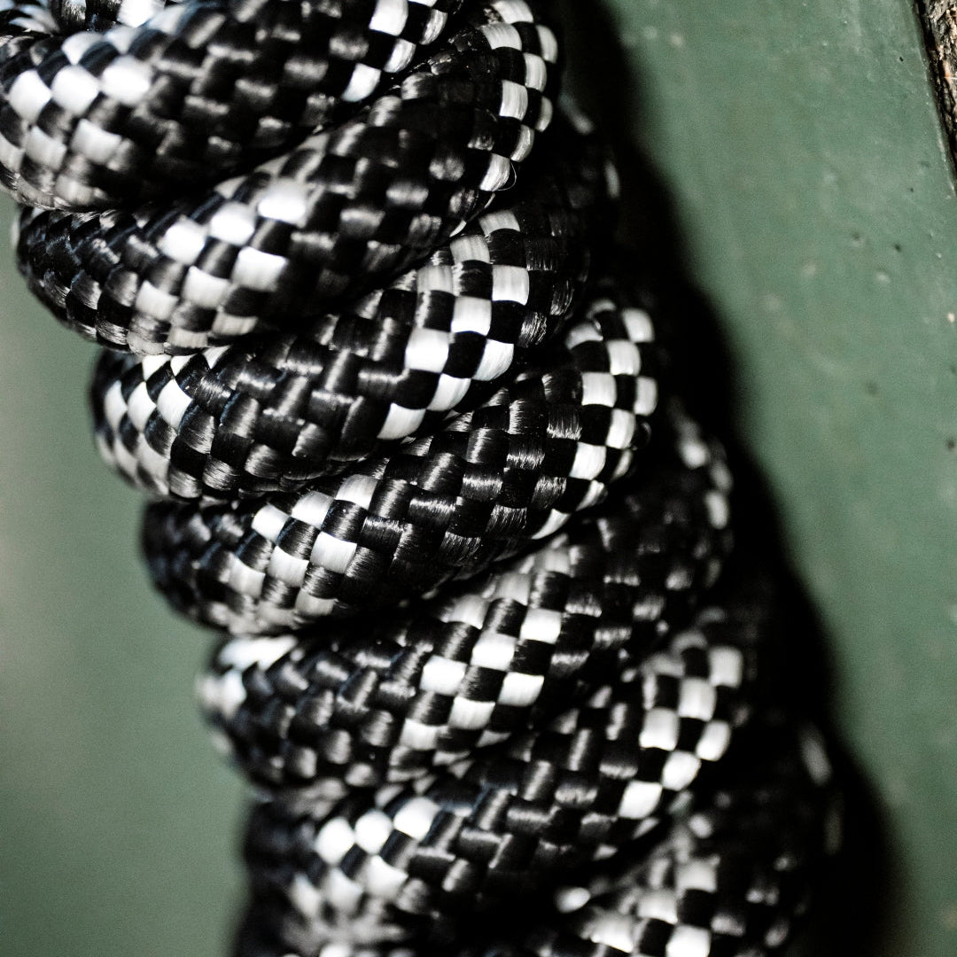Horseware Ireland Lead Rope #colour_black-white-silver