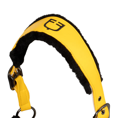 Polypropylene halter with faux sheepskin padding