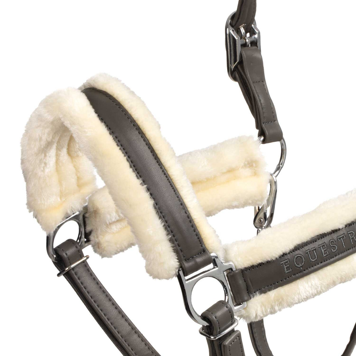 Polypropylene halter with faux sheepskin padding
