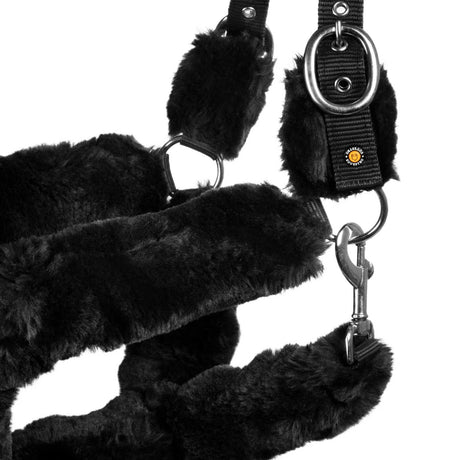 Polypropilene halter with faux sheepskin coating