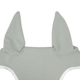 Fly veil in technical fabric with noseband attachment