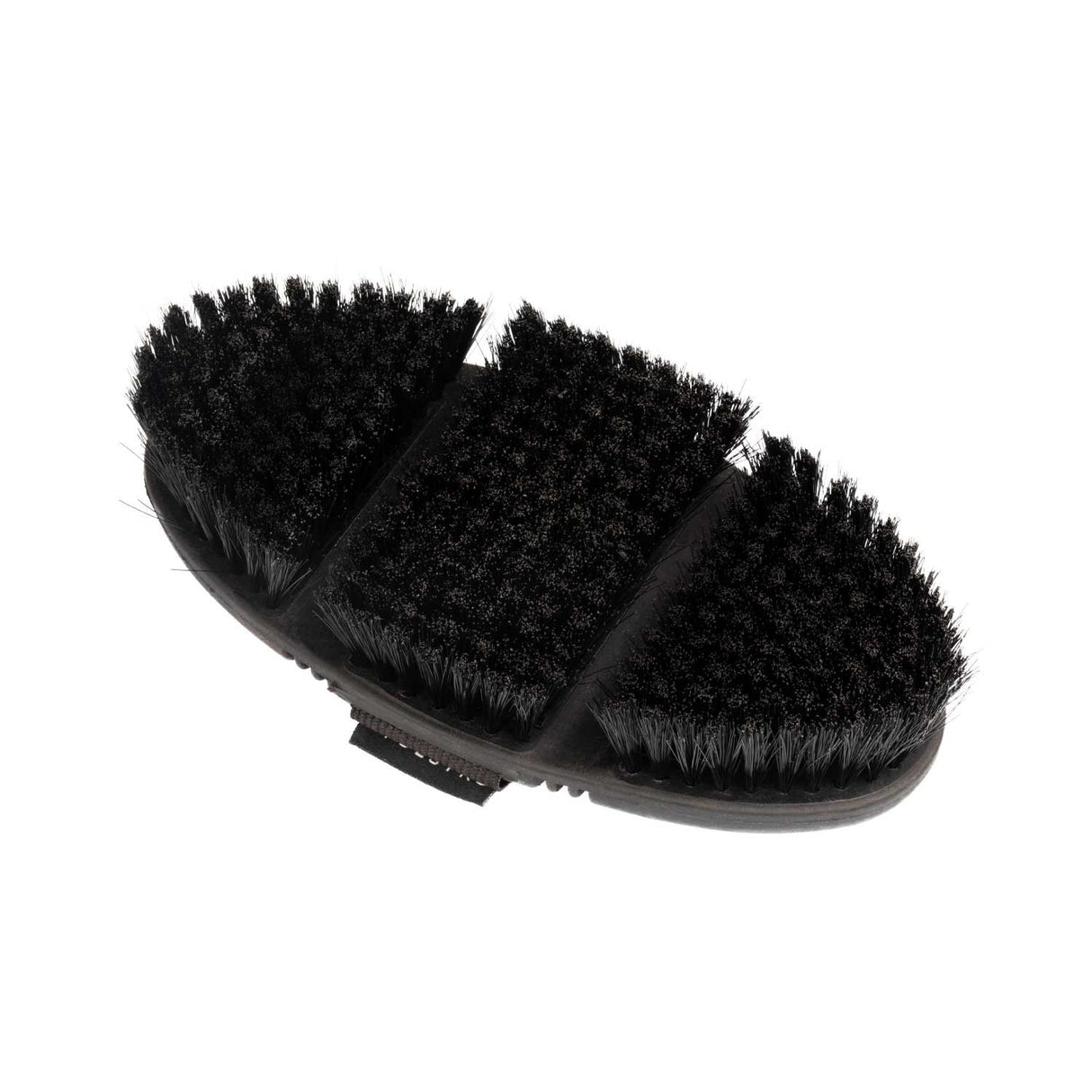 Flexible brush with short synthetic bristles