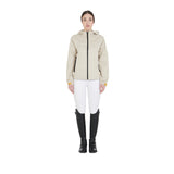 Women's three-layer technical raincoat