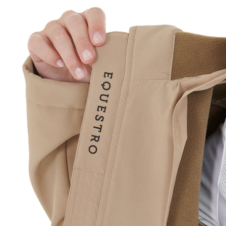 Women's slim fit softshell jacket with concealed pockets