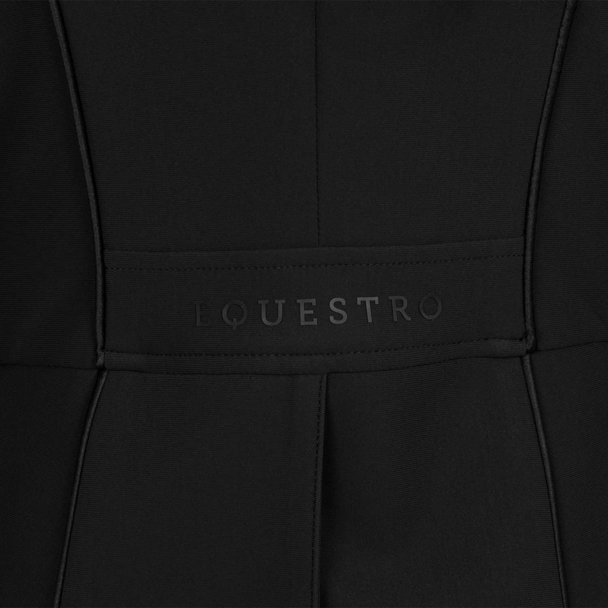 Women's competition dressage tailcoat in technical fabric