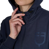 Women's sweatshirt with adjustable hood and zip