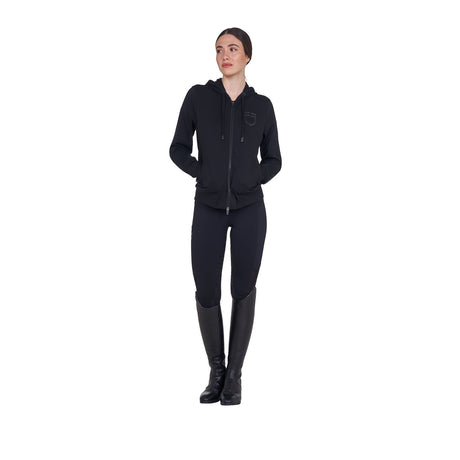 Women's sweatshirt with adjustable hood and zip