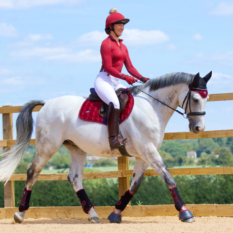 Woof Wear Vision Close Contact Saddle Cloth #colour_shiraz