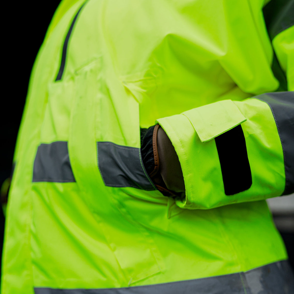 EQUIDRY Women's Thin Fleece Shortie #colour_hi-vis-yellow