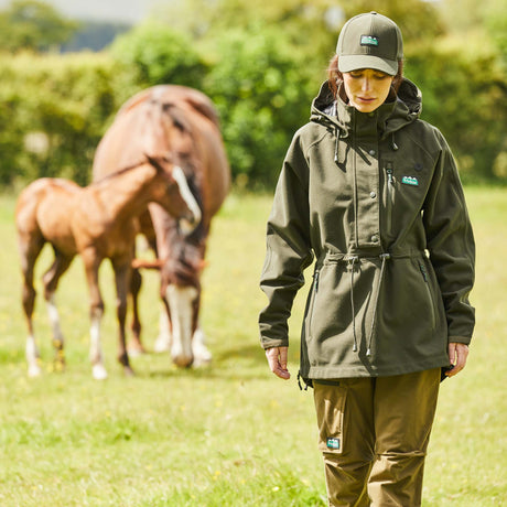 Ridgeline Monsoon II Classic Ladies Smock #colour_deep-forest