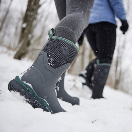 Muck Boots Arctic Sport II Mid Boot #colour_grey-check