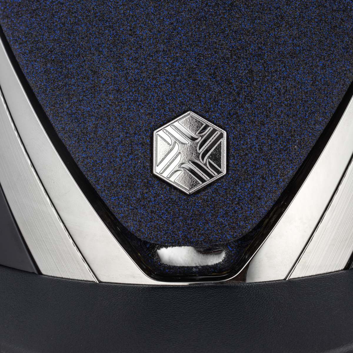Charles Owen Hyda Sparkly riding hat in Navy Gloss/Chrome, close-up of the sparkly top, chrome trim and crown badge