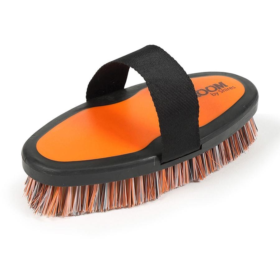 Shires Ezi-Groom Grip Body Wash Brush #colour_orange