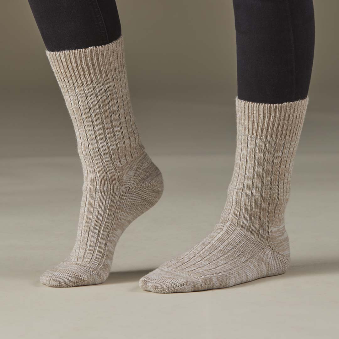Toggi Cedar Women's Hiking Socks #colour_snow-white